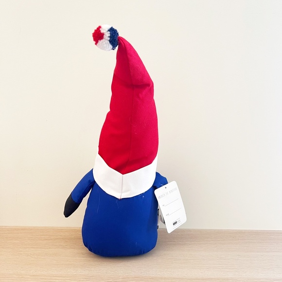 Rae Dunn 20" Gnome “America” 4th of July USA Flag Plush Star Patriotic NWT - Picture 4 of 5